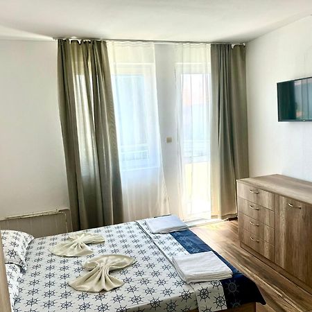 Къща За Гости Перфекто Chernomorets Buitenkant foto